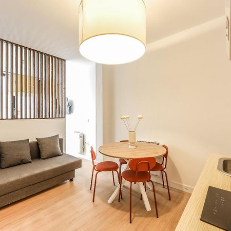 Pequeno Apartamento Reformado En Tirso De Molina Alquiler Temporal Madrid Exterior photo